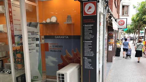 LAMPISTERÍA CORNELLA | Lampistas desde 1970 | Instalaciones de Agua, Gas, Electricidad, Calefacción y Aire Acondicionado