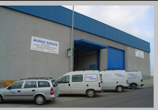 Hnos. Muñoz Robles, S.L.