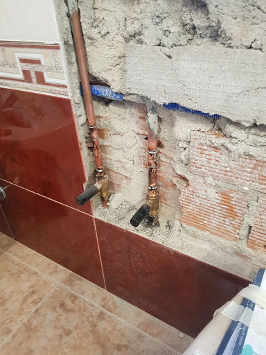 INSTALACIONES MORENO