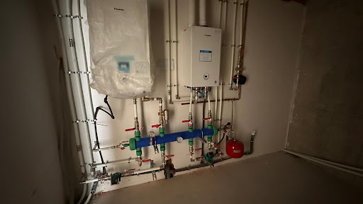 Fontanería Instalaciones Liso