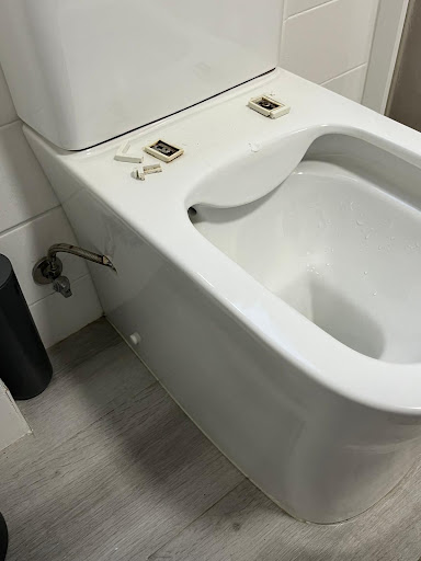 Fontanero Benalmádena | Calentadores, termos / 🔧👩‍🔧 PLUMBER |