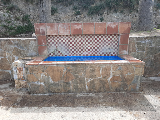 Fuente "El Caño"