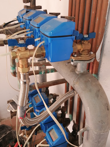 SOLUCIONES DE FONTANERIA Y GAS