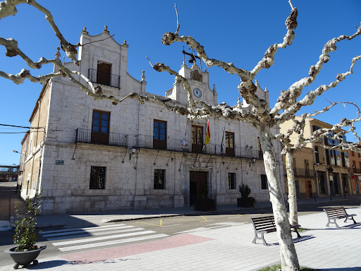 Ayuntamiento de Nava del Rey
